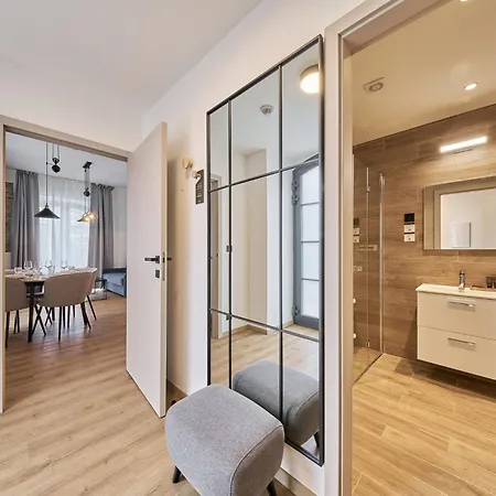Lägenhet Luxury With Large Terrace & Netflix By Interhome Černý Dŭl