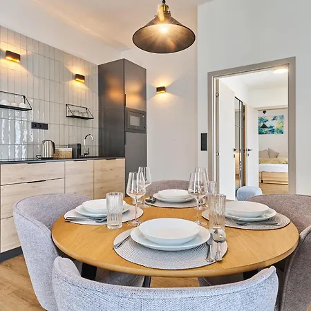 Lägenhet Luxury With Large Terrace & Netflix By Interhome Černý Dŭl