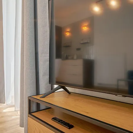 Luxury With Large Terrace & Netflix By Interhome Lägenhet *