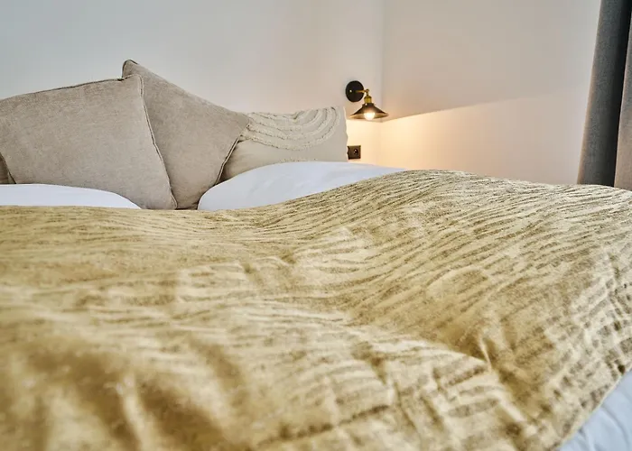 Luxury With Large Terrace & Netflix By Interhome Appartement *