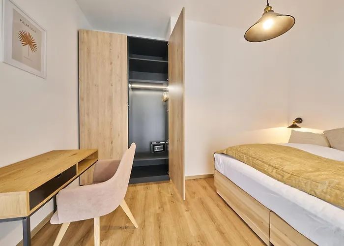 Appartement Luxury With Large Terrace & Netflix By Interhome *